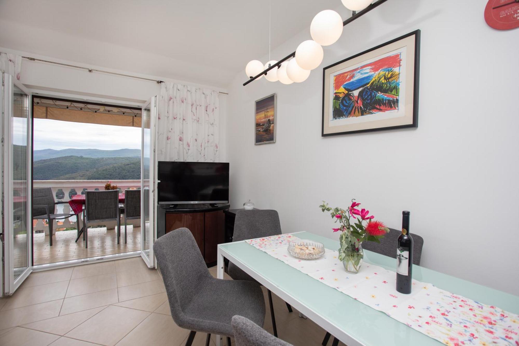 Greenhouse Family Apartments Rabac Esterno foto